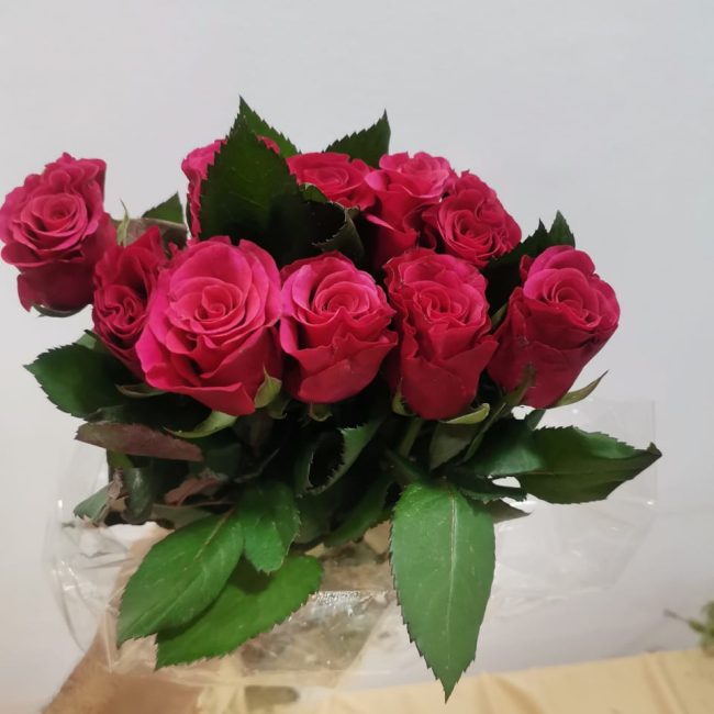 باقة زهور لعيد الميلاد